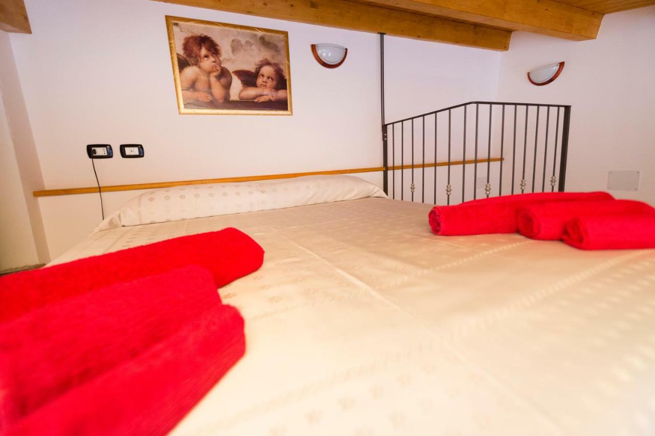 Casa Daniela Apartment โนโต ภายนอก รูปภาพ