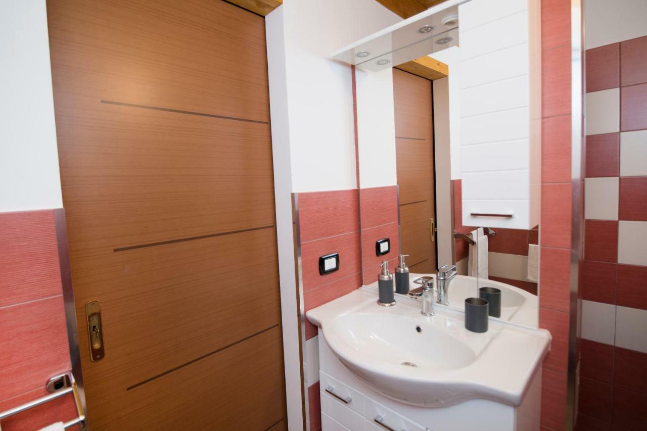 Casa Daniela Apartment โนโต ภายนอก รูปภาพ