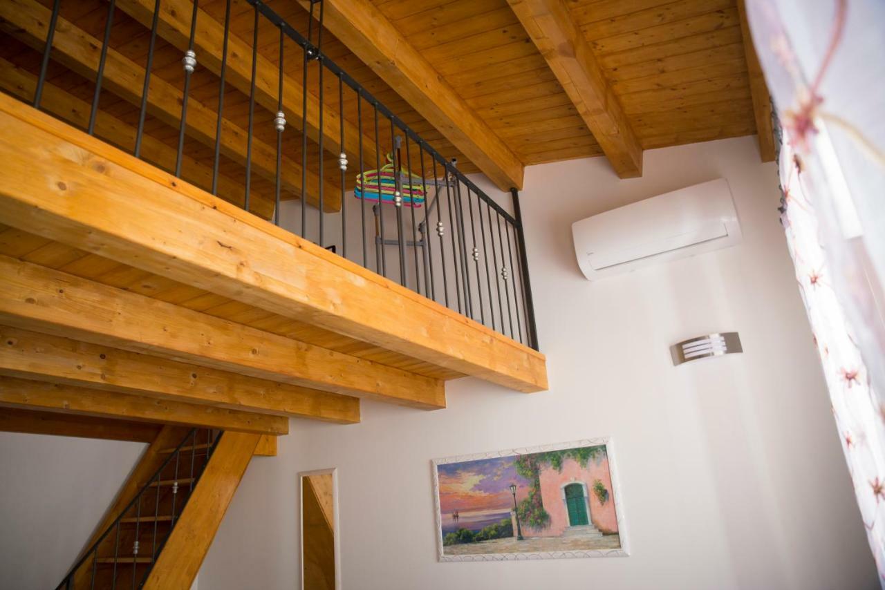 Casa Daniela Apartment โนโต ภายนอก รูปภาพ